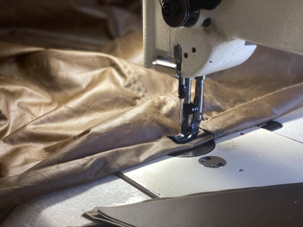 10x10ft Mountain Brown Oilskin Tarp - Image 7