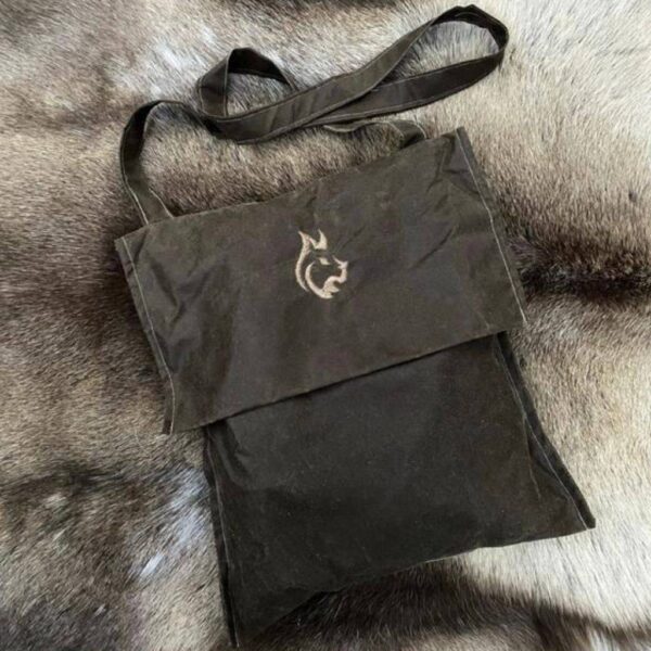 Oilskin Haversack - Image 2